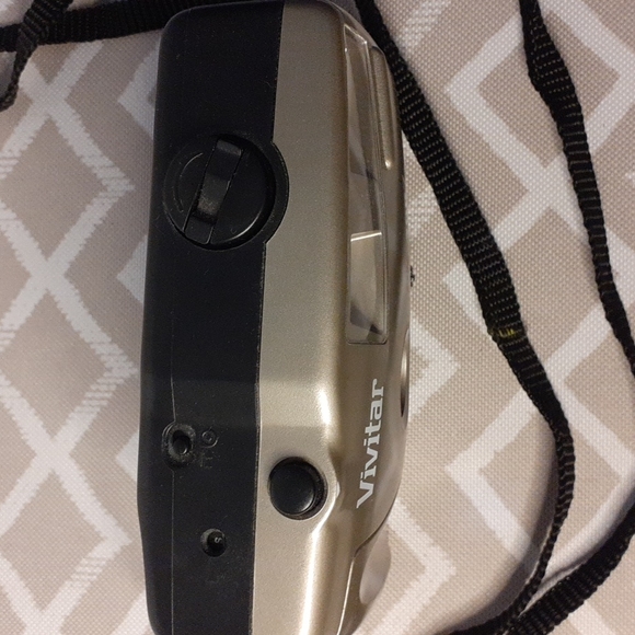 Vivitar PK 3587 Focus Free Point and Shoot 35 mm Camera Untested - Picture 4 of 10